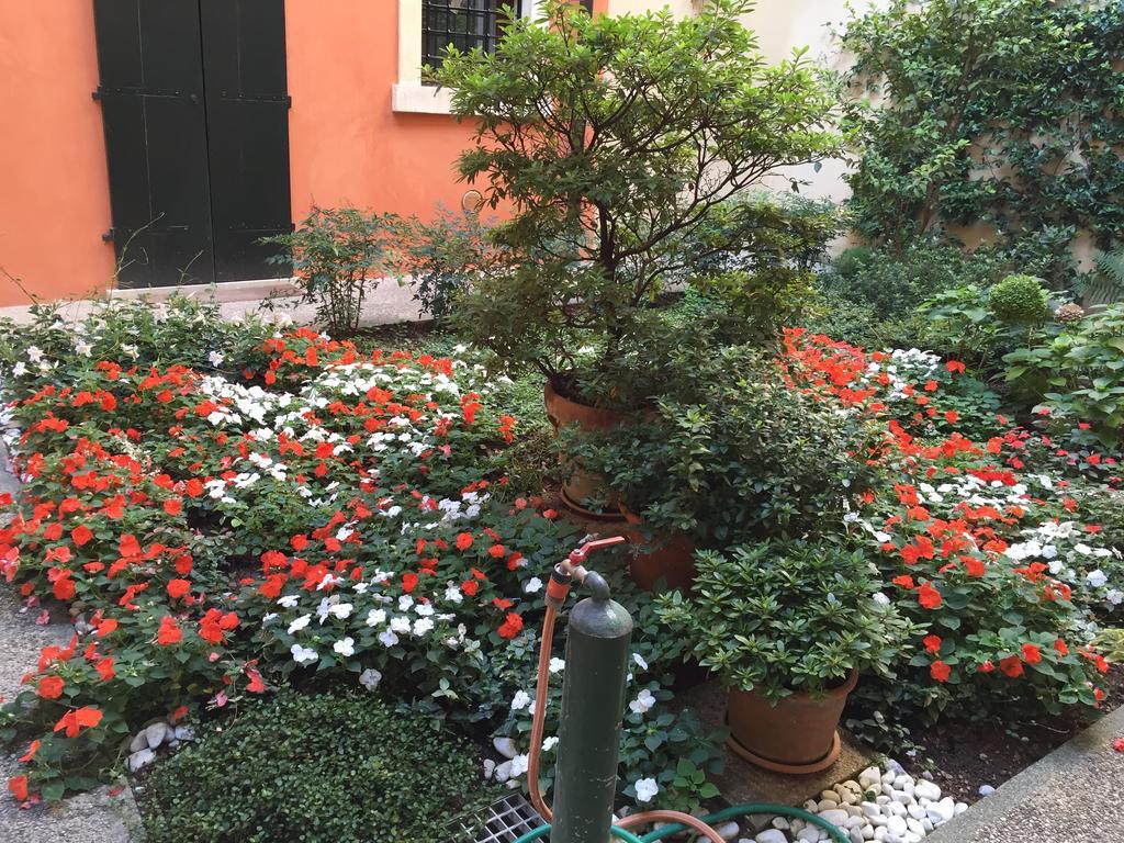 L'Angolino Nascosto Verona Exterior foto